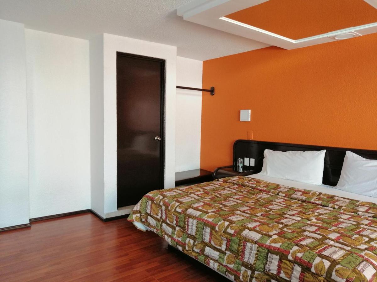 Motel Oasis Mexico Tlalnepantla  Buitenkant foto